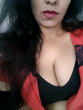 Snapshot of Deepa_Sharma143 chatting on April 4, 2026, 1:56 am Deepa Sharma143 online show from April 4, 2026, 1:56 am