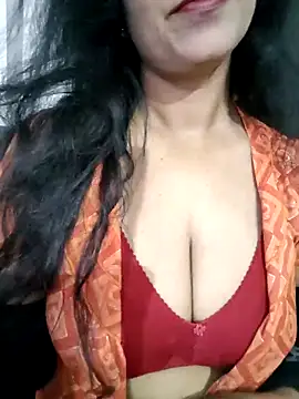 Snapshot of Deepa_Sharma143 chatting on March 4, 2026, 1:35 am Deepa Sharma143 online show from March 4, 2026, 1:35 am