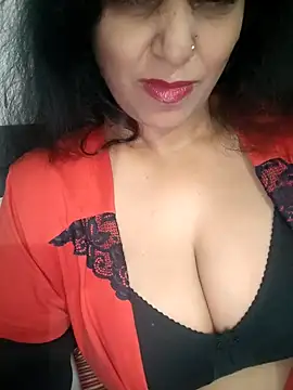 Snapshot of Deepa_Sharma143 chatting on March 21, 2026, 2:02 am Deepa Sharma143 online show from March 21, 2026, 2:02 am