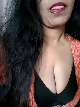 Snapshot of Deepa_Sharma143 chatting on December 19, 2025, 2:15 am Deepa Sharma143 online show from December 19, 2025, 2:15 am