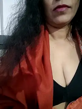 Snapshot of Deepa_Sharma143 chatting on December 21, 2025, 1:52 am Deepa Sharma143 online show from December 21, 2025, 1:52 am