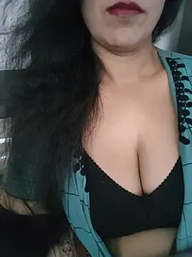 Snapshot of Deepa_Sharma143 chatting on May 22, 2026, 1:58 am Deepa Sharma143 online show from May 22, 2026, 1:58 am