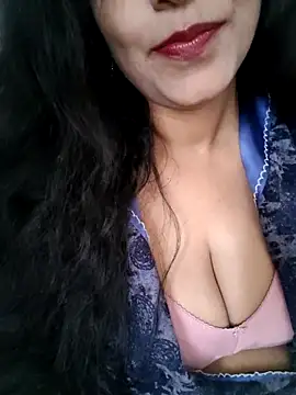 Snapshot of Deepa_Sharma143 chatting on March 25, 2026, 2:01 am Deepa Sharma143 online show from March 25, 2026, 2:01 am