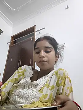 Hot-Soniya2 online show from September 30, 2025, 5:30 pm