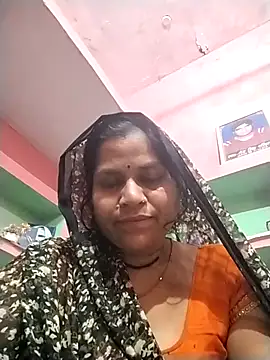 Snapshot of Hot_babli54 chatting on November 10, 2025, 4:06 am Hot babli54 online show from November 10, 2025, 4:06 am