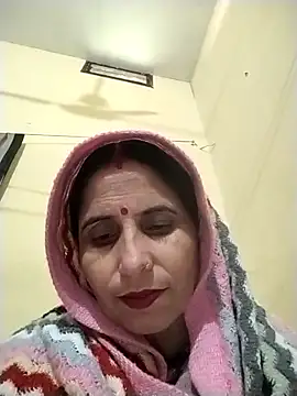 Snapshot of Hot_liya54 chatting on January 7, 2026, 5:56 am Hot liya54 online show from January 7, 2026, 5:56 am