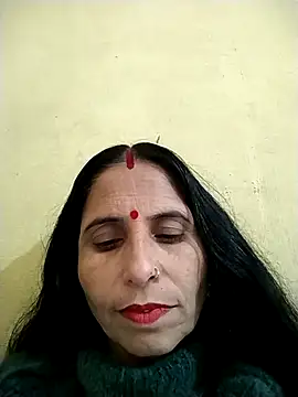 Snapshot of Hot_liya54 chatting on December 21, 2025, 8:05 am Hot liya54 online show from December 21, 2025, 8:05 am