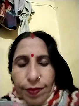 Snapshot of Hot_liya54 chatting on December 17, 2025, 7:24 am Hot liya54 online show from December 17, 2025, 7:24 am