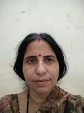 Snapshot of Hot_liya54 chatting on May 28, 2026, 1:35 am Hot liya54 online show from May 28, 2026, 1:35 am