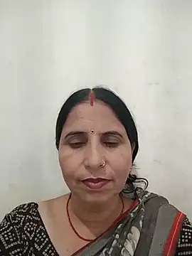 Snapshot of Hot_liya54 chatting on June 5, 2026, 12:11 pm Hot liya54 online show from June 5, 2026, 12:11 pm