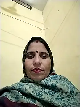 Snapshot of Hot_liya54 chatting on January 11, 2026, 6:42 am Hot liya54 online show from January 11, 2026, 6:42 am