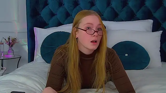 Snapshot of AgataFoxley chatting on November 29, 2025, 8:25 am AgataFoxley online show from November 29, 2025, 8:25 am