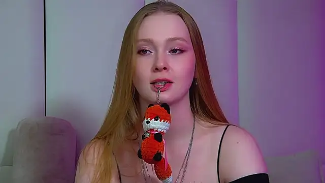 AgataFoxley online show from July 12, 2026, 6:31 pm