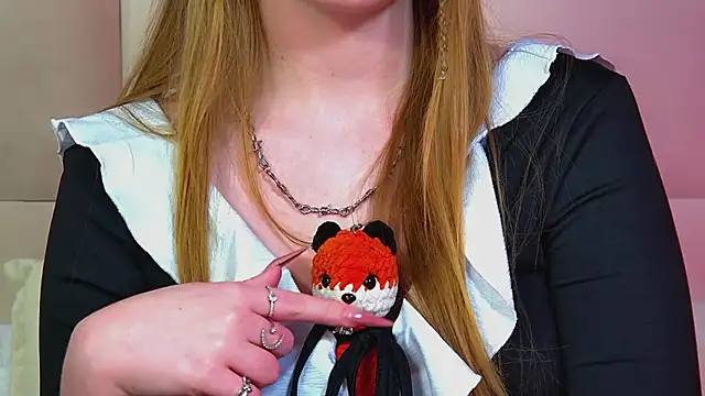 AgataFoxley online show from July 5, 2026, 6:26 pm