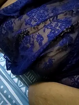 Snapshot of taniyatakeshi94 chatting on February 24, 2026, 2:01 am taniyatakeshi94 online show from February 24, 2026, 2:01 am