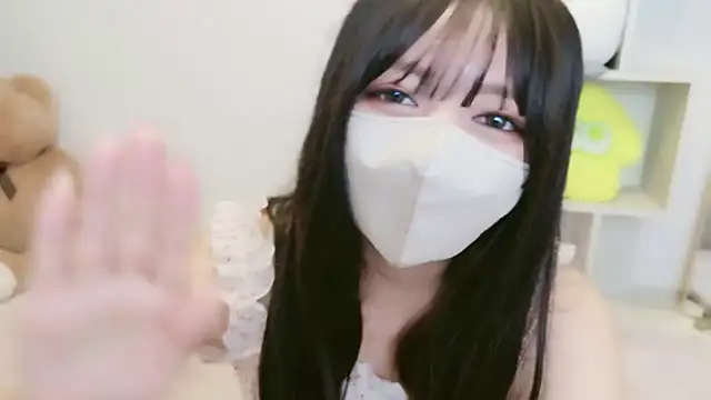 Snapshot of JP_Momo_o0 chatting on October 15, 2025, 8:33 am JP Momo o0 online show from October 15, 2025, 8:33 am