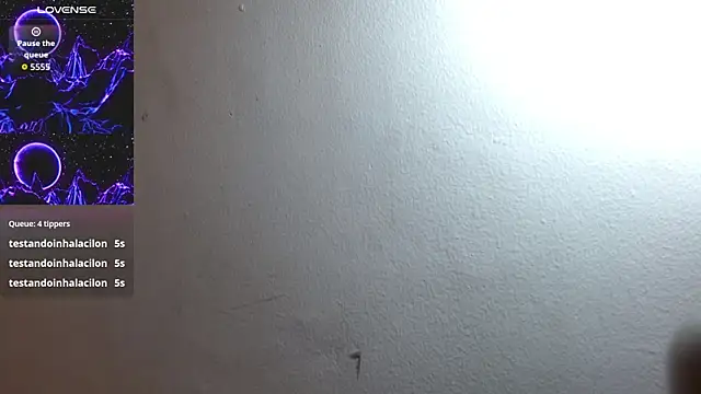 Snapshot of Iantwink18 chatting on November 15, 2025, 3:43 am Iantwink18 online show from November 15, 2025, 3:43 am