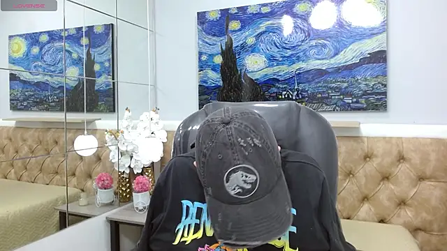 Iantwink18 online show from December 18, 2025, 10:02 pm