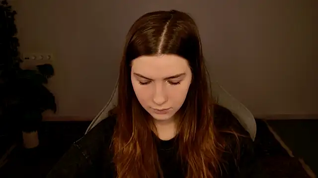 Snapshot of AliceCUNTach chatting on December 20, 2025, 5:10 am AliceCUNTach online show from December 20, 2025, 5:10 am