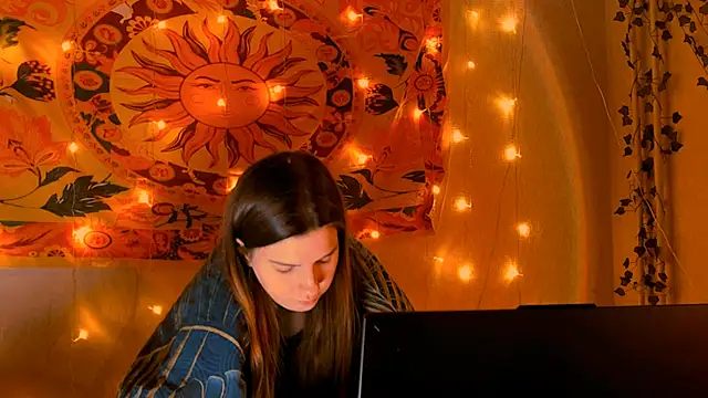 Snapshot of AliceCUNTach chatting on February 6, 2026, 5:20 pm AliceCUNTach online show from February 6, 2026, 5:20 pm