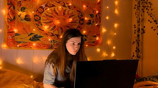 Snapshot of AliceCUNTach chatting on February 15, 2026, 5:08 am AliceCUNTach online show from February 15, 2026, 5:08 am