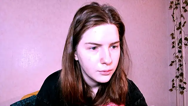 Snapshot of AliceCUNTach chatting on January 18, 2026, 5:11 am AliceCUNTach online show from January 18, 2026, 5:11 am