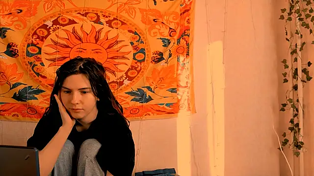 AliceCUNTach online show from March 24, 2026, 5:07 am