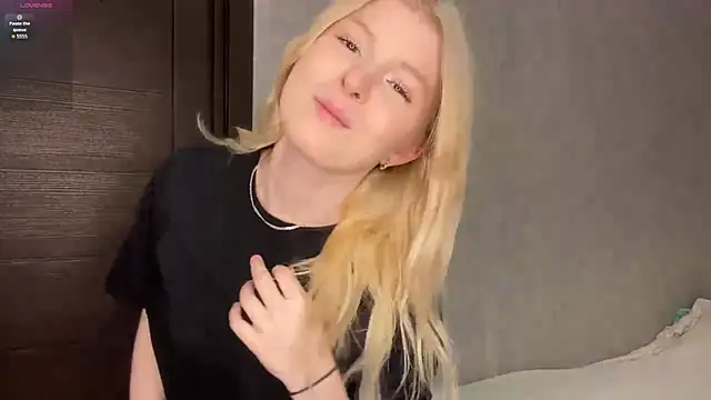 Snapshot of ShontaWasilko chatting on April 2, 2026, 7:20 pm ShontaWasilko online show from April 2, 2026, 7:20 pm