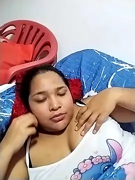 Snapshot of Angelly_ricura chatting on November 25, 2025, 2:23 am Angelly ricura online show from November 25, 2025, 2:23 am