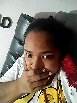 Snapshot of Angelly_ricura chatting on November 18, 2025, 4:54 pm Angelly ricura online show from November 18, 2025, 4:54 pm