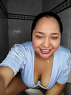 Snapshot of Angelly_ricura chatting on December 4, 2025, 2:16 pm Angelly ricura online show from December 4, 2025, 2:16 pm