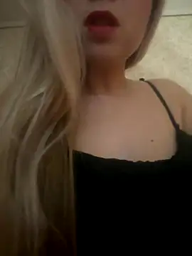 Nikihot   online show from November 21, 2025, 10:53 pm