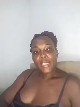 Snapshot of Morena_2021 chatting on December 4, 2025, 10:20 pm Morena 2021 online show from December 4, 2025, 10:20 pm