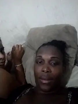 Snapshot of Morena_2021 chatting on October 16, 2025, 10:51 pm Morena 2021 online show from October 16, 2025, 10:51 pm