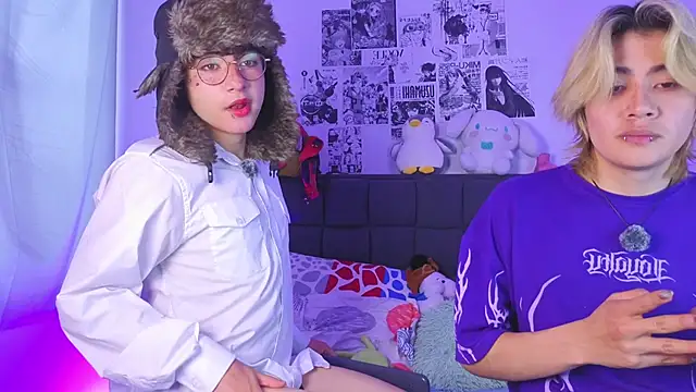 Snapshot of Vamps_Lovers chatting on October 3, 2025, 1:23 pm Vamps Lovers online show from October 3, 2025, 1:23 pm