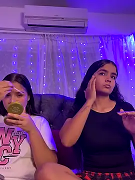 Ashley and Zoe online show from September 9, 2025, 12:43 am