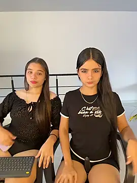 Snapshot of Ashley_and_Zoe chatting on February 13, 2026, 3:12 pm Ashley and Zoe online show from February 13, 2026, 3:12 pm