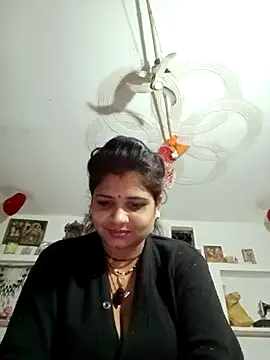 Snapshot of Rani_sahiba chatting on October 27, 2025, 12:00 am Rani sahiba online show from October 27, 2025, 12:00 am