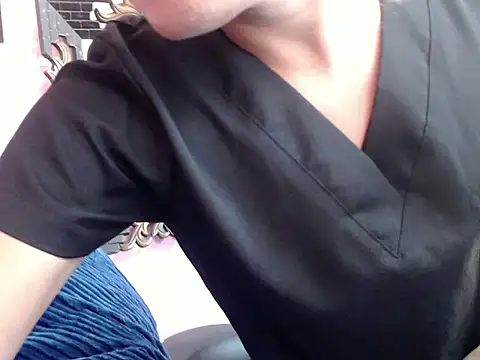 Gddss Cummer online show from September 26, 2025, 4:08 am