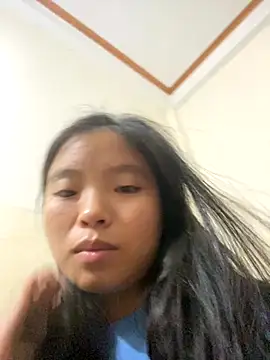 viluna online show from November 9, 2025, 1:26 pm