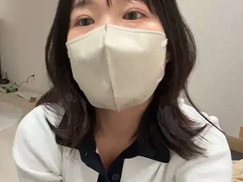 Snapshot of hikiwarinatto_xoxo chatting on May 14, 2026, 10:45 am hikiwarinatto xoxo online show from May 14, 2026, 10:45 am