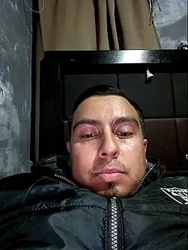 Aaia93 online show from November 30, 2025, 11:38 pm