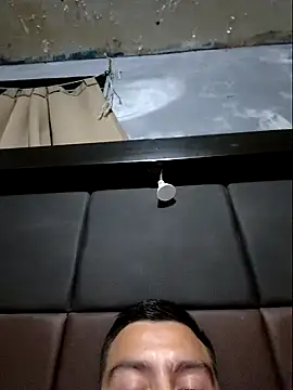 Snapshot of Aaia93 chatting on January 8, 2026, 6:30 am Aaia93 online show from January 8, 2026, 6:30 am