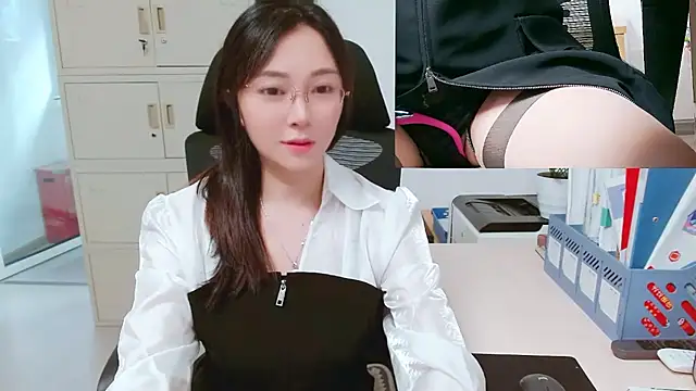 OL-Lily online show from October 15, 2025, 1:37 am