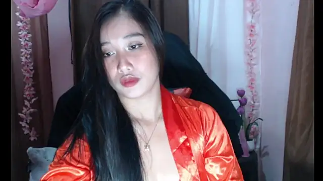 Snapshot of Chubby_HotLady chatting on October 25, 2025, 8:35 am Chubby HotLady online show from October 25, 2025, 8:35 am