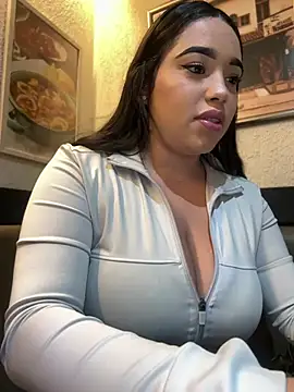 SofiaWildee online show from June 26, 2026, 12:38 am
