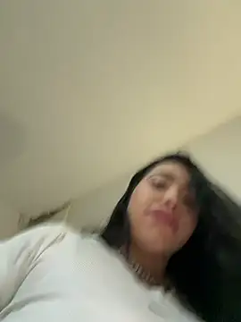 SofiaWildee online show from July 21, 2026, 3:52 am