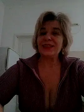 Snapshot of 52MiaLove02 chatting on December 19, 2025, 6:05 am 52MiaLove02 online show from December 19, 2025, 6:05 am