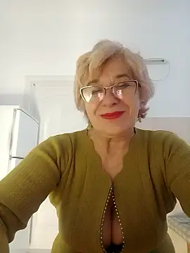 Snapshot of 52MiaLove02 chatting on January 9, 2026, 5:47 am 52MiaLove02 online show from January 9, 2026, 5:47 am