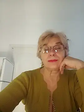 Snapshot of 52MiaLove02 chatting on January 7, 2026, 6:07 am 52MiaLove02 online show from January 7, 2026, 6:07 am